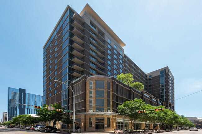 Photo - 301 Brazos St Apartamento Unidad FL13-ID379643P