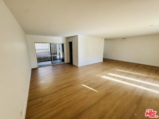 Photo - 3500 W Manchester Blvd