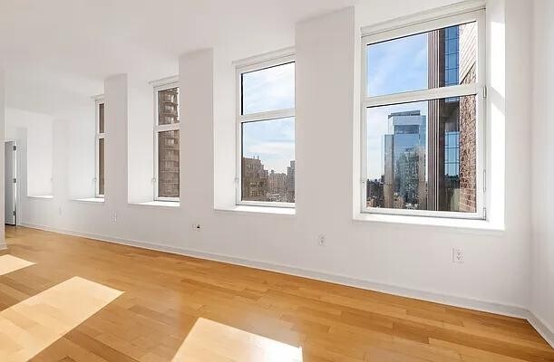 Building Photo - 11 E 29th St Rental