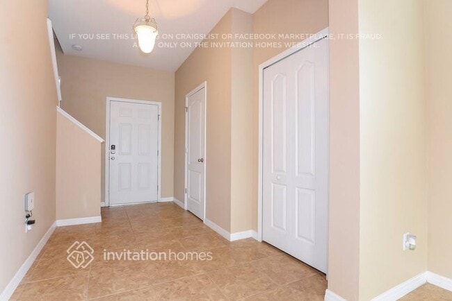 Photo - 9033 32nd Ct E