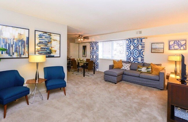 Apartments For Rent In 19115 Philadelphia Pa Forrent Photo Brookmont Apartment Homes