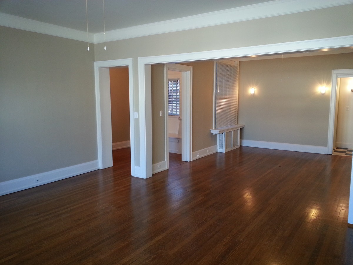 Photo - Colbert Apartments