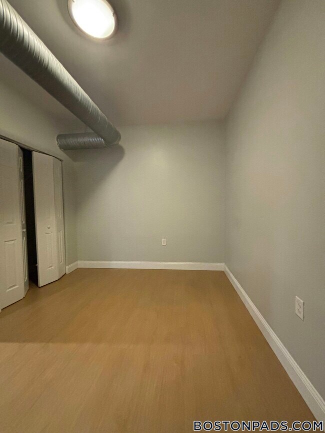 Photo - 26 Portland St Unidad 252