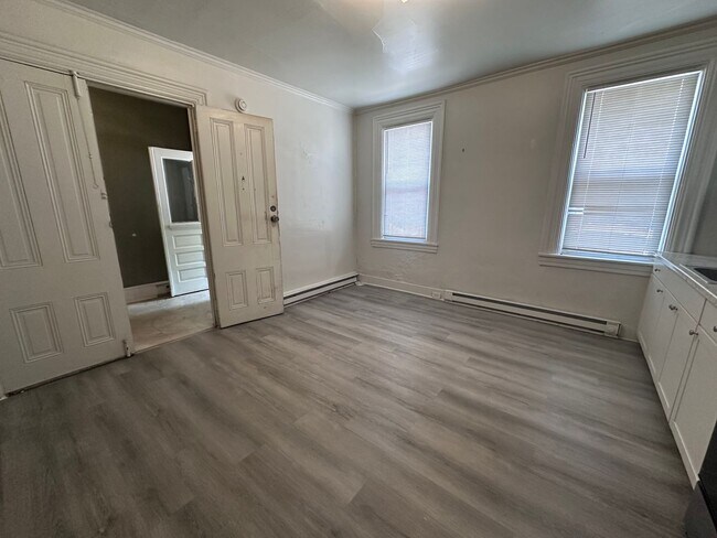 Photo - 422 W Orange St Unit A