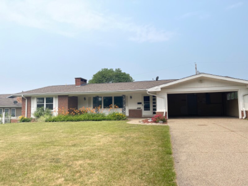 Photo - 4319 N Woodview Ave House