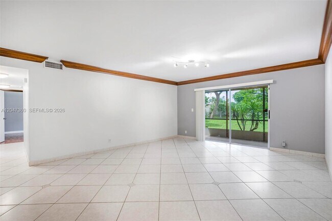 Photo - 709 Gardens Dr Unit 101