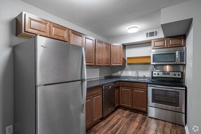 1HAB, 1BA - 700 ft² - Calatrava Flats