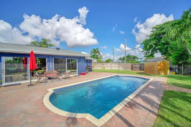 2108 Lake Bass Cir