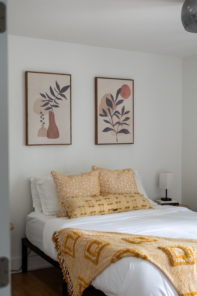 Photo - 1812 E Thomas Ave