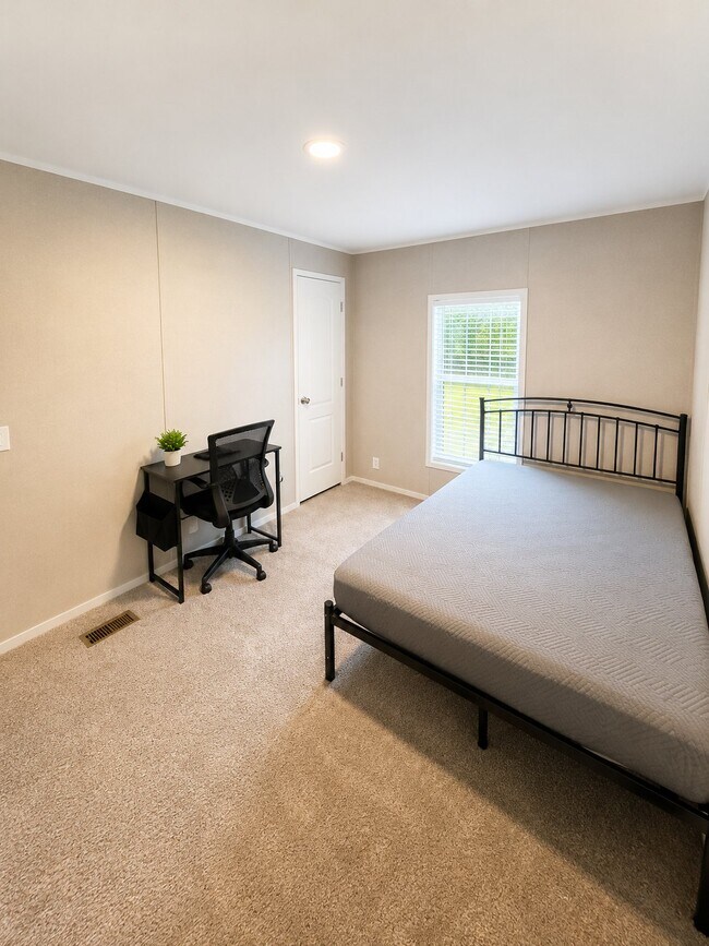 111 Audubon Ave