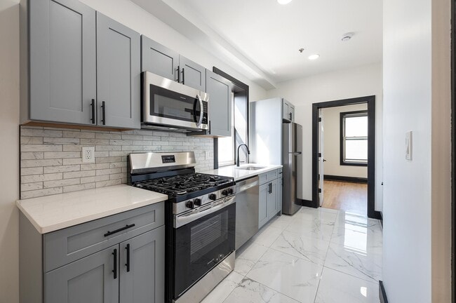 Photo - 391 CENTRAL Ave Unit 3