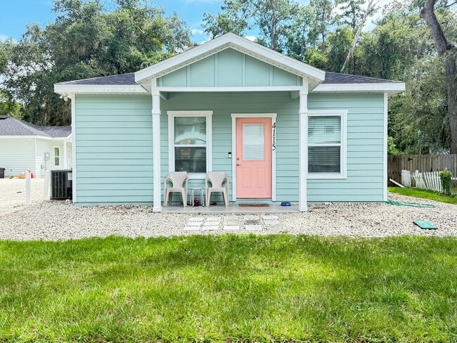 Building Photo - 2BR/2Bath Located in the heart of Gainesvi... Rental