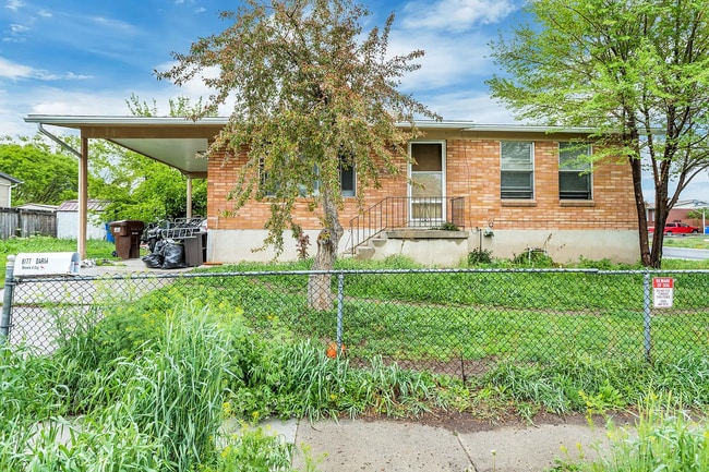 Photo - 8177 S Darin St