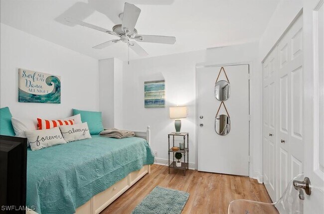 Building Photo - 5 Bluebill Ave Unit 505/605