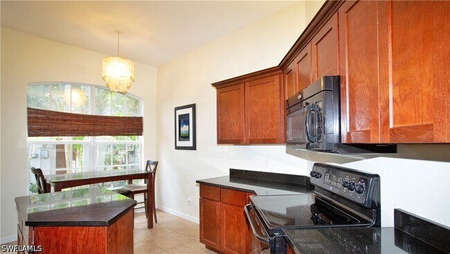 Photo - 3555 Poinsettia Ave