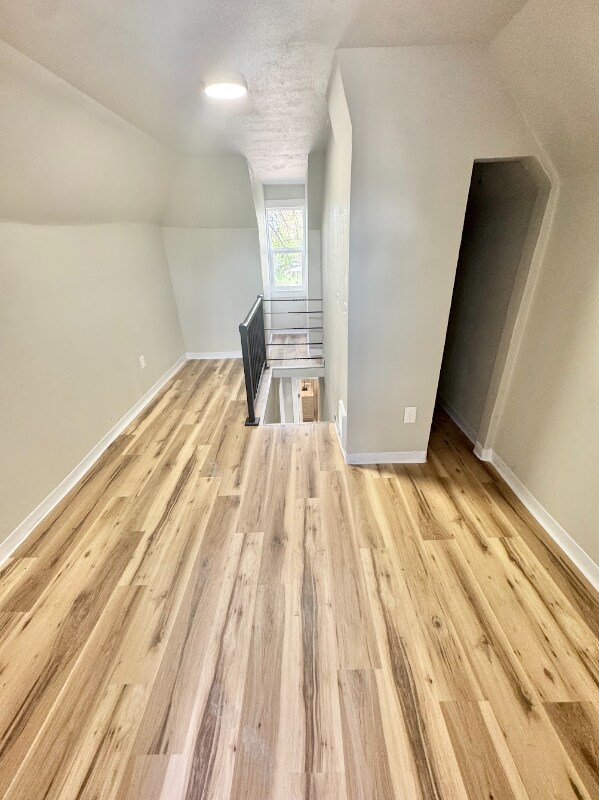 Photo - 908 W 13th St