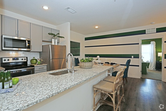 2BR, 2BA - 1,204 SF - B1 - Kitchen