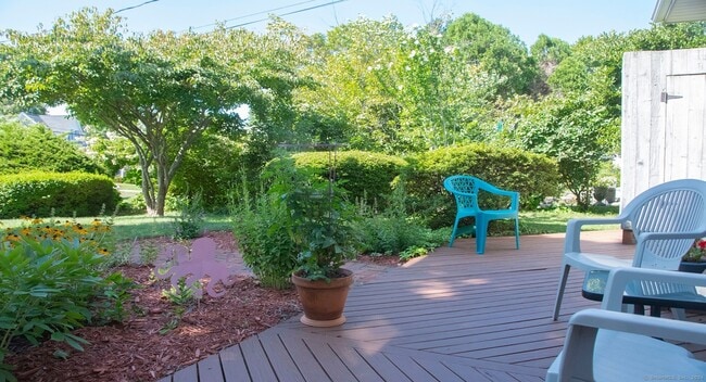 Photo - 86 E Shore Ave