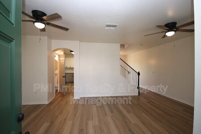 Photo - 1575 Blue Magnolia Rd