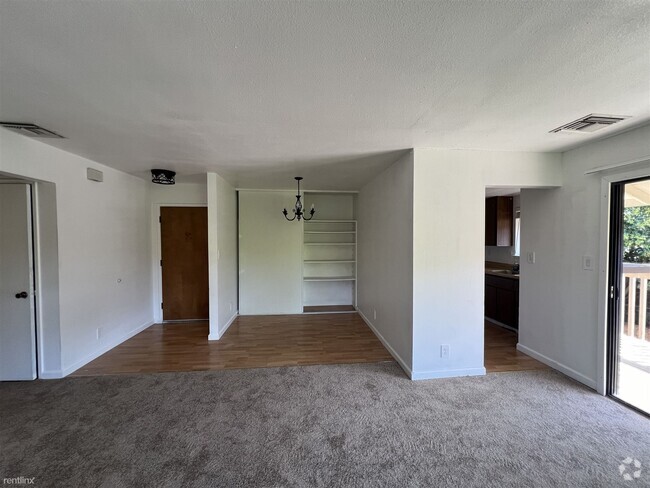 Building Photo - 2 br, 2 bath Condo - 2410 Starlight Lane