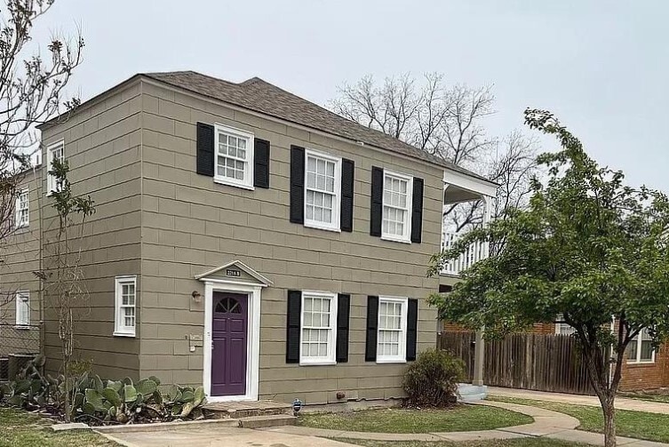 Photo - 2216 17th St Unit Rear