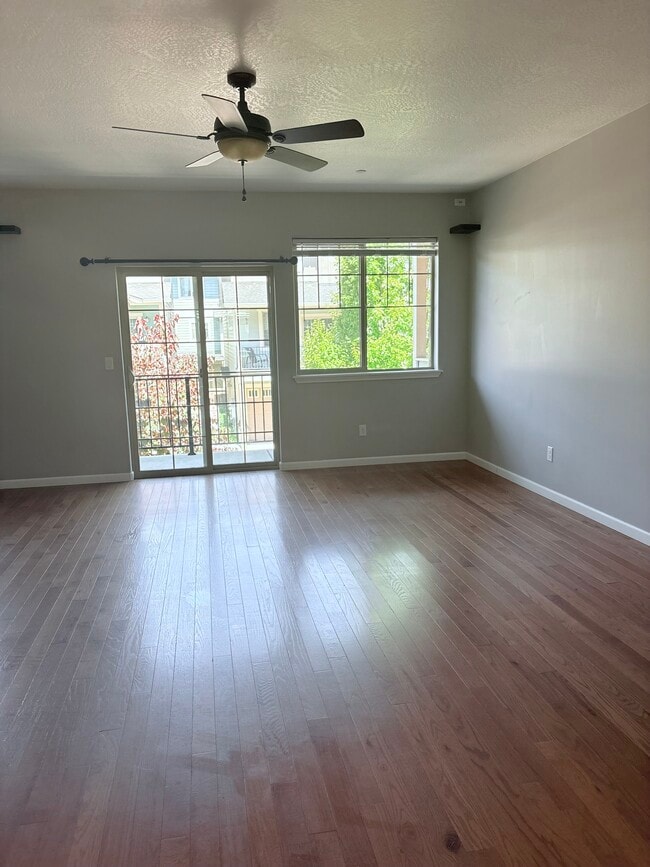 Photo - 341 Englemann Ln