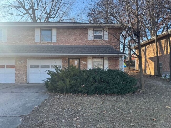 Building Photo - ***6 OR 12 MONTH LEASE OPTIONS***4BR 2BA Home w/ Central Air • Porch • Great Location in Indepen...