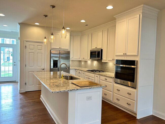 Photo - Large Townhome in Governors - East of Rout...