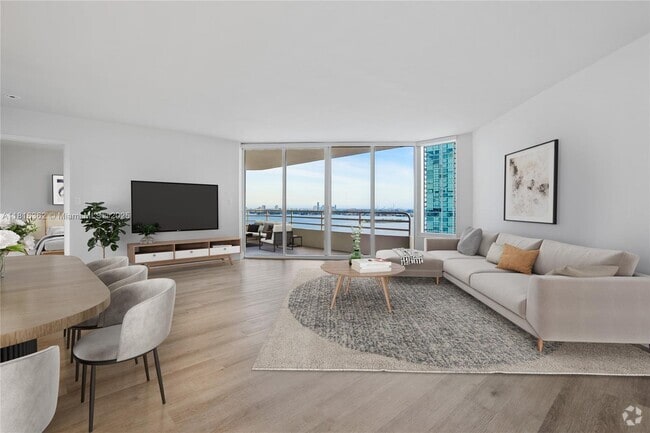 Building Photo - 555 NE 34th St Unit 1111 Rental