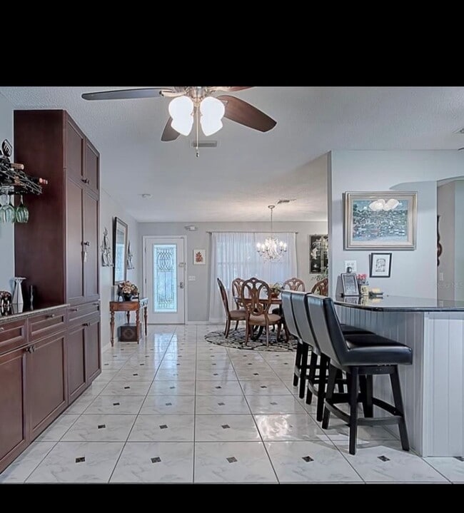 Photo - Spectacular Fully Furnished SEASONAL Home ...