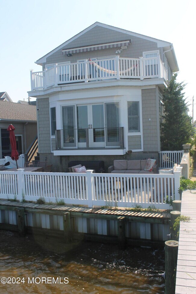 Photo - 4 Riverview Pl