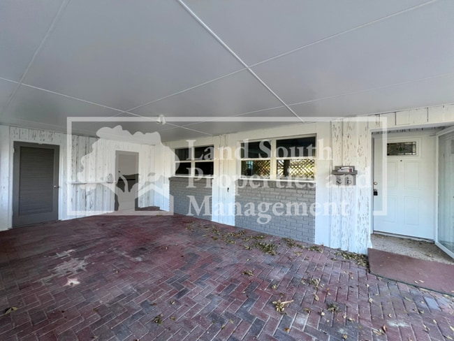 Photo - 2618 S Palmeden Dr