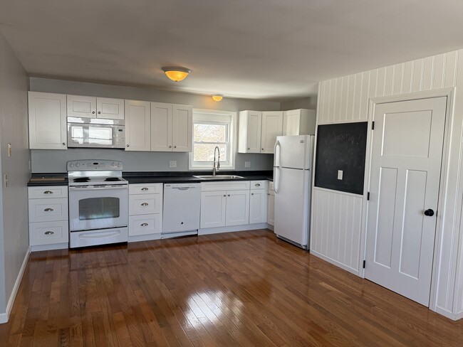 Updated Kitchen - 1276 Broadway Apartments Unit 1276 #2