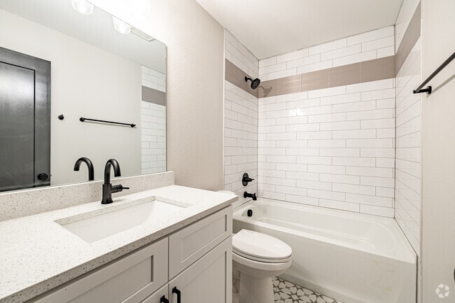 Randolph - 3BR, 2.5BA - 1,956SF - Bathroom