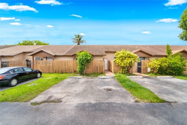 6742 NW 188th Terrace