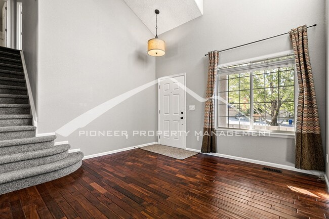 Photo - Spacious Home with gorgeous kitchen and central AC!