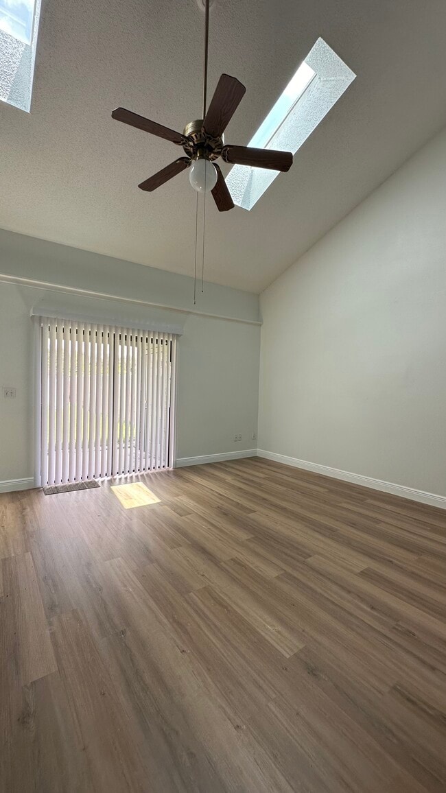 Photo - 2719 Hunt Club Ln