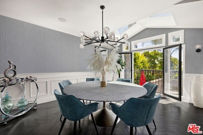 Photo - 1472 Kings Rd