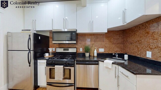 69 Babcock St Unit 1