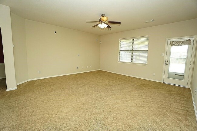 Photo - 4022 Regal Stone Ln