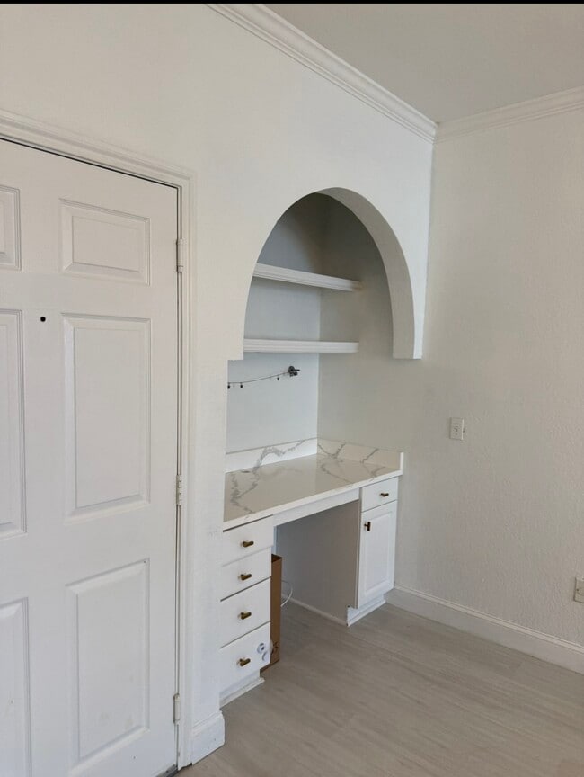 Photo - 860 N Orange Ave