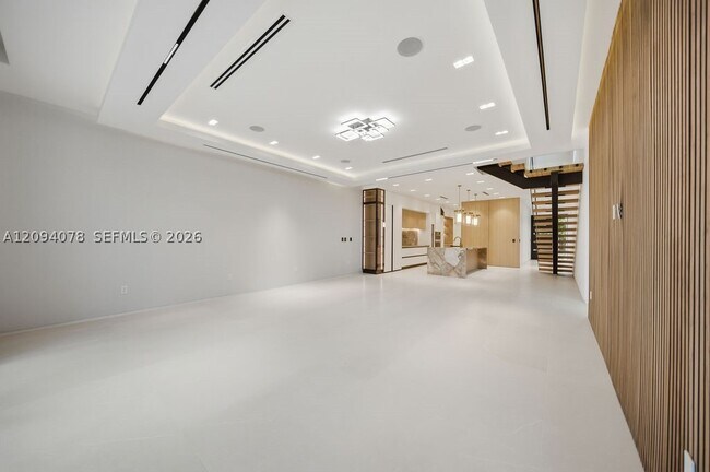 1312 NE 16th Ct