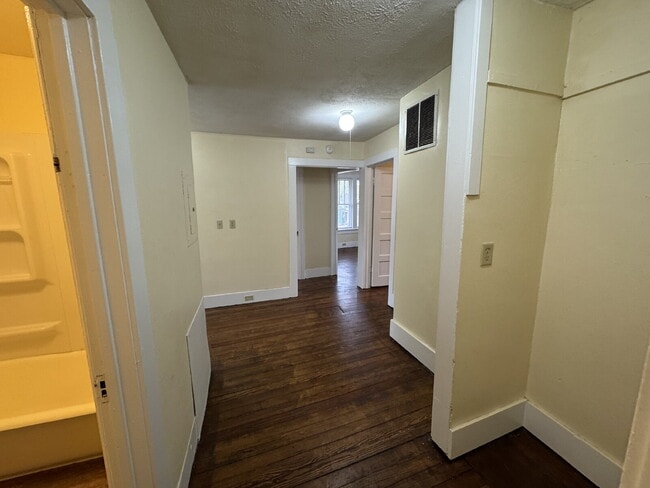 Photo - 2508 S 14th St