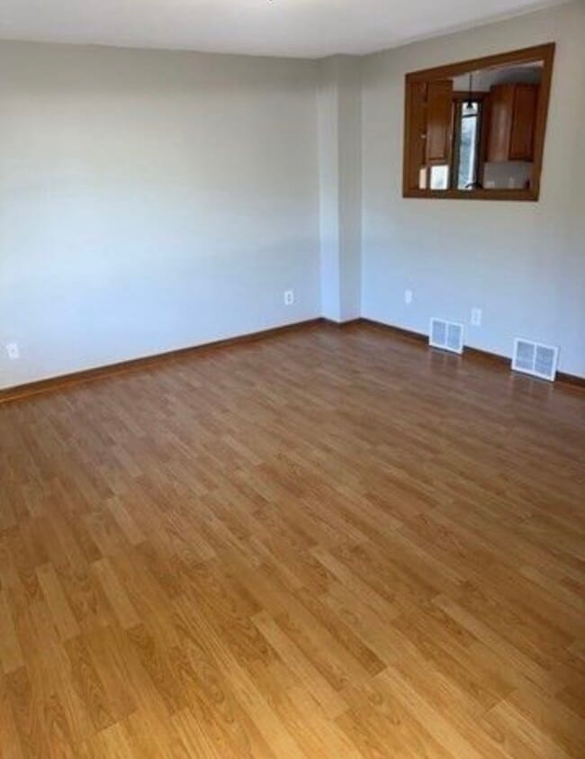 Photo - 61 Glenmore St