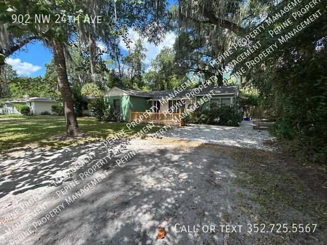 Photo - 902 NW 24th Ave