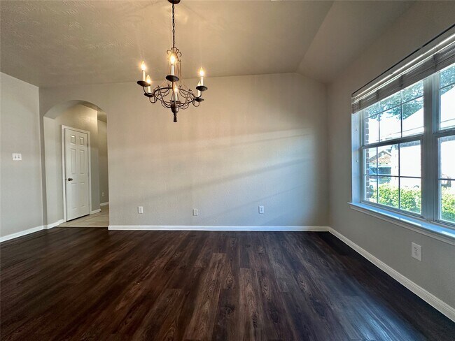 Photo - 19011 Spring Meadows Ln
