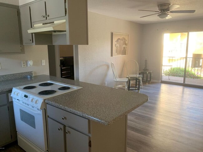 Photo - PENDING APP! Unfurnished Long Term Condo! Xanadu Condos!