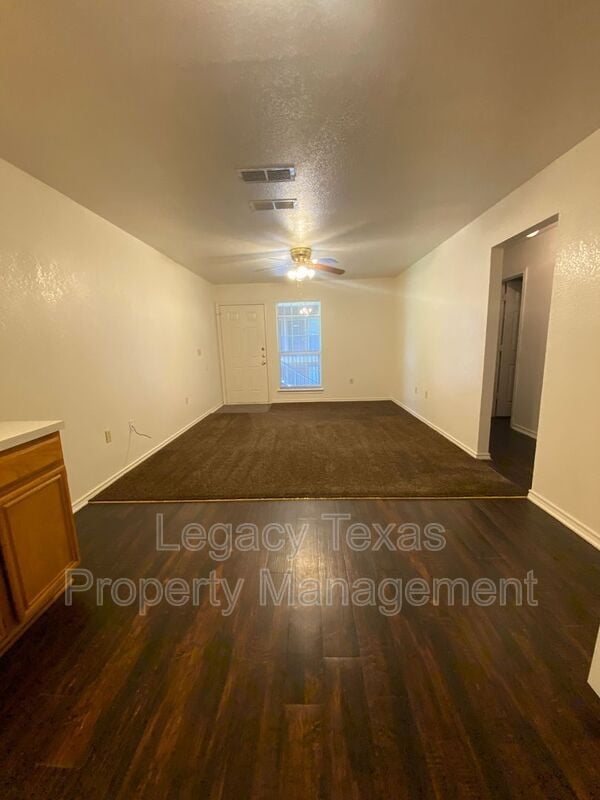 Photo - 1112 Williams Ave Unidad C