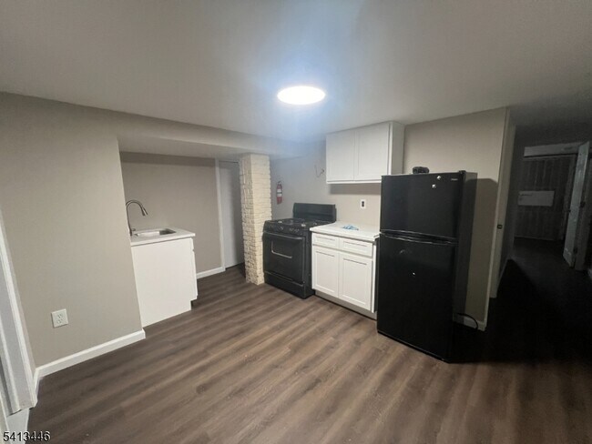 Photo - 218 S 11th St