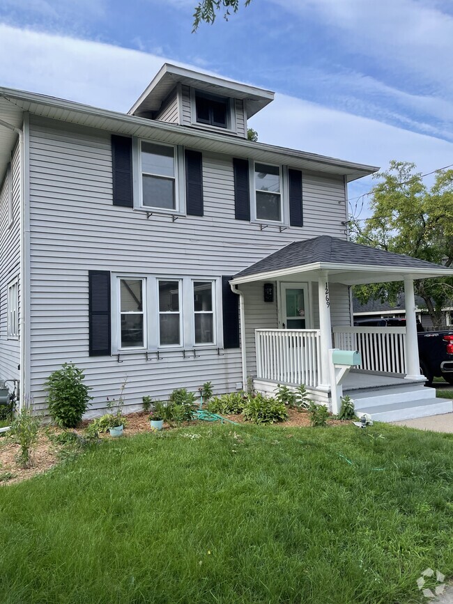 Front of house - 1269 Boston St SE Rental